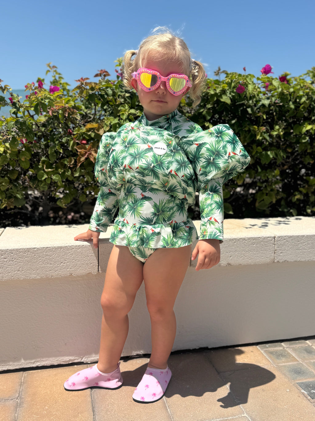 BEACH SHOES - Pink Palm